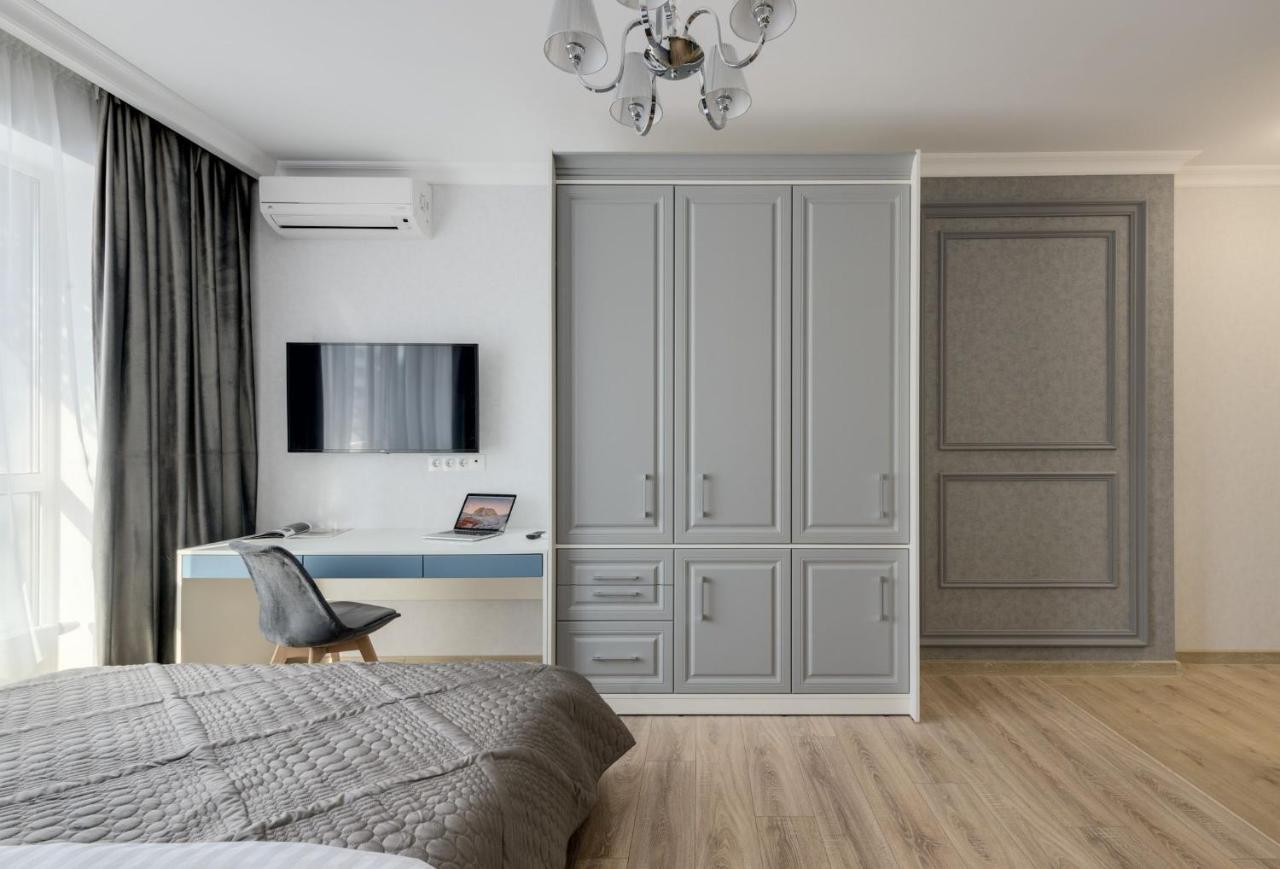 Modern New Cozy Apartment Kvartet Railway Station Kyiv Exterior photo